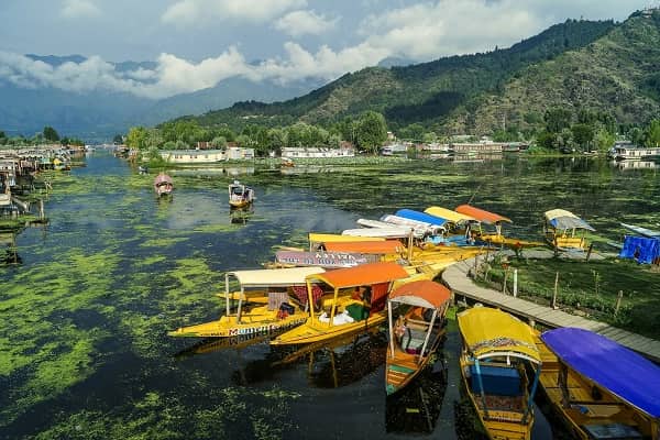 SRINAGAR, HOUSEBOAT KASHMIR